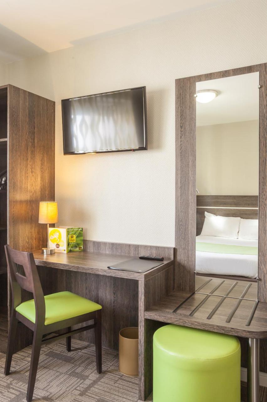 Logis Hotel Les Voyageurs Lezoux Esterno foto